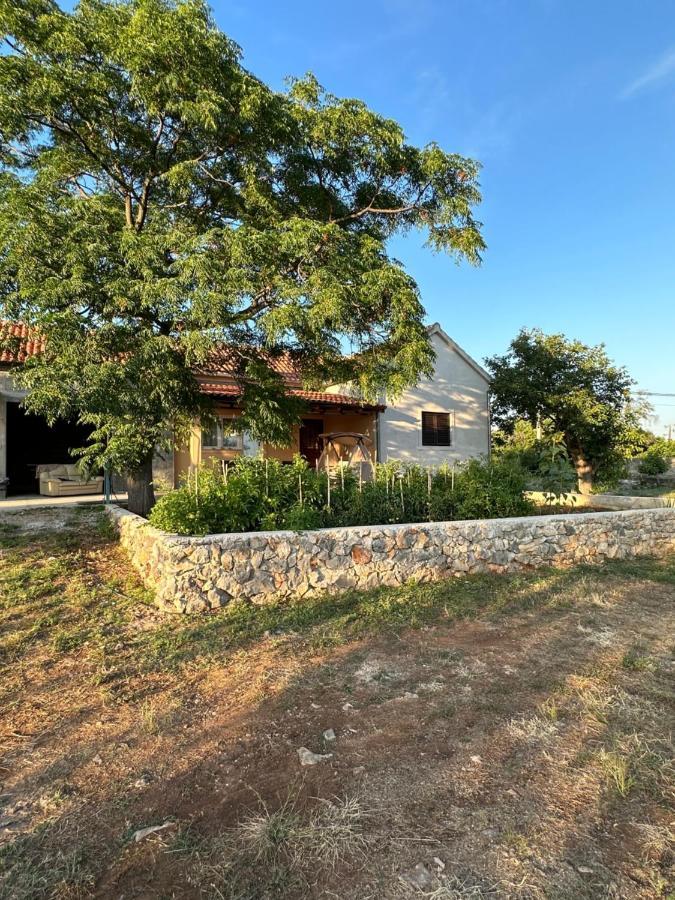 Relax And Unwind: Family-Friendly House Near Zadar In Zagrad Villa Exterior foto