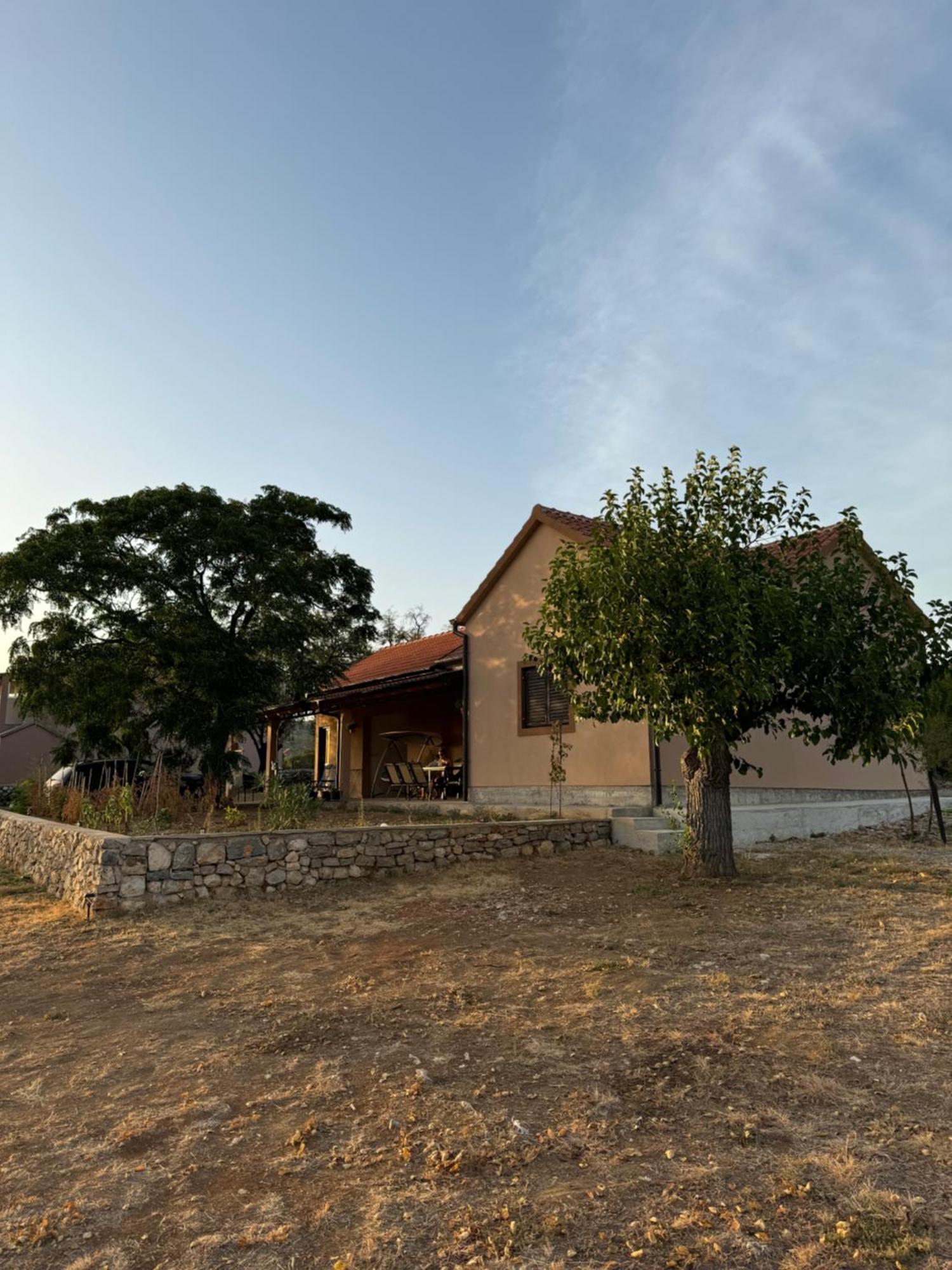 Relax And Unwind: Family-Friendly House Near Zadar In Zagrad Villa Exterior foto